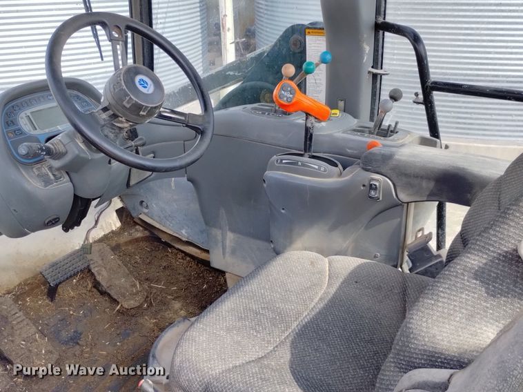 image for item DP3304 1998 New Holland TV140  bi-directional tractor