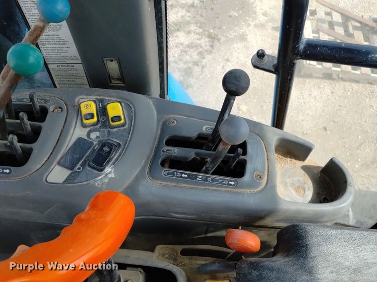 image for item DP3304 1998 New Holland TV140  bi-directional tractor