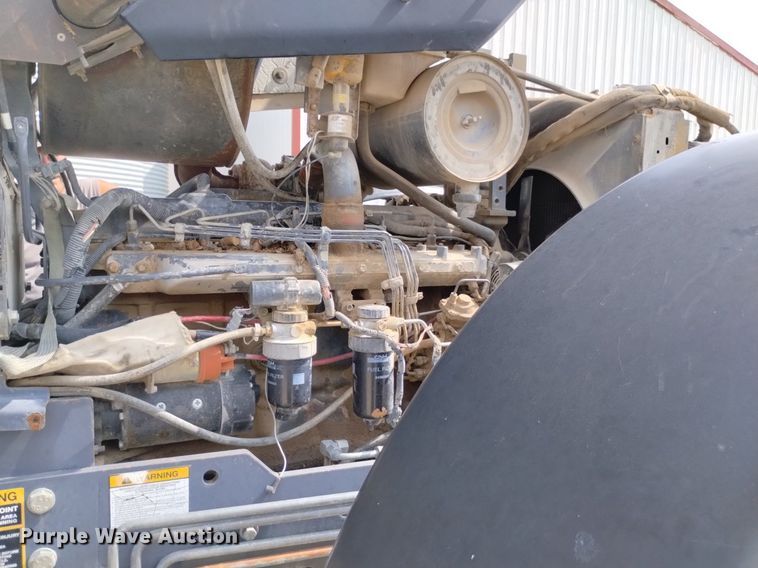 image for item DP3304 1998 New Holland TV140  bi-directional tractor