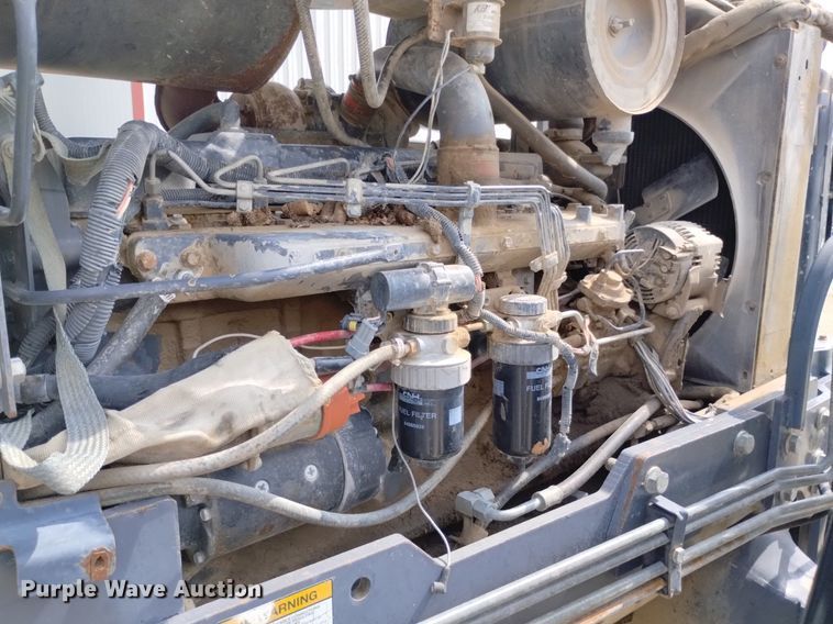 image for item DP3304 1998 New Holland TV140  bi-directional tractor