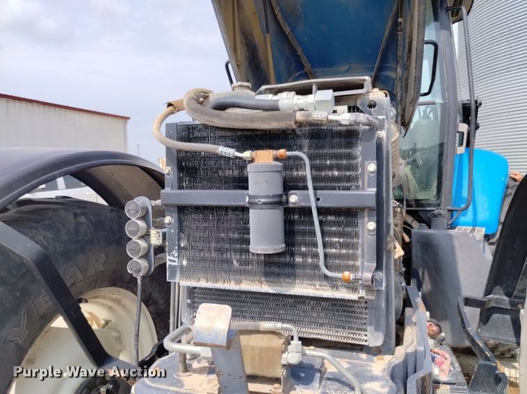 image for item DP3304 1998 New Holland TV140  bi-directional tractor