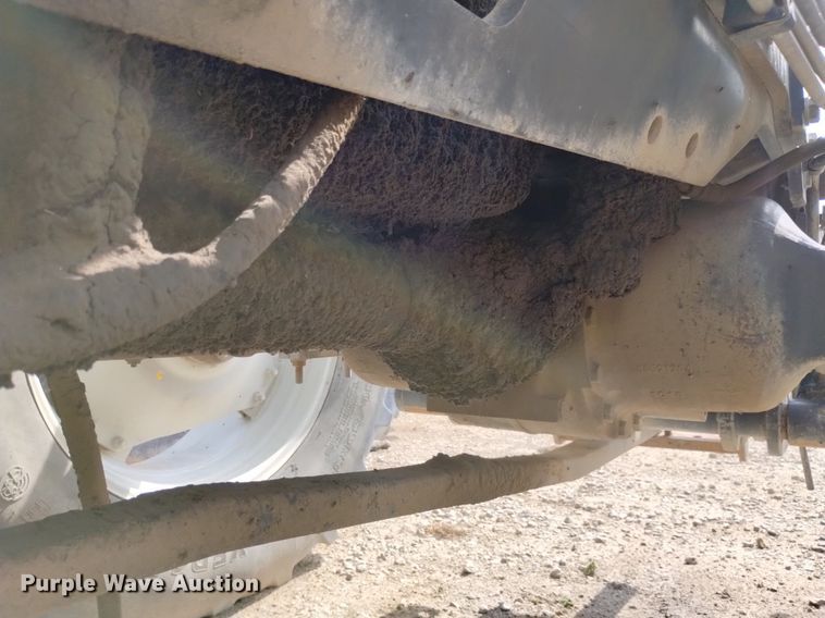 image for item DP3304 1998 New Holland TV140  bi-directional tractor