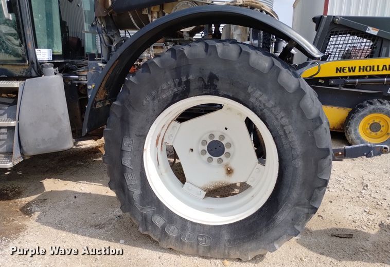 image for item DP3304 1998 New Holland TV140  bi-directional tractor