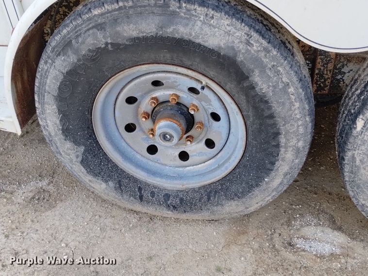 image for item DP3305 2004 Titan  livestock trailer