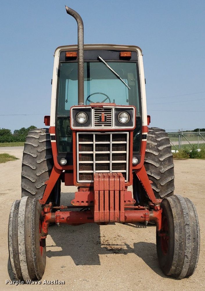 image for item DP8060 1979 International 1486  tractor