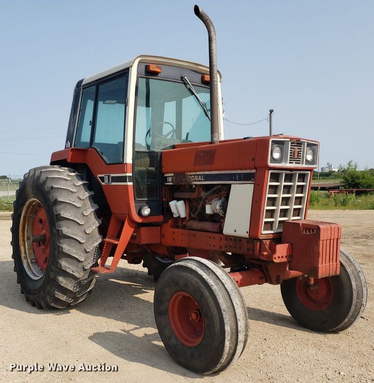 image for item DP8060 1979 International 1486  tractor
