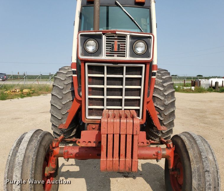 image for item DP8060 1979 International 1486  tractor