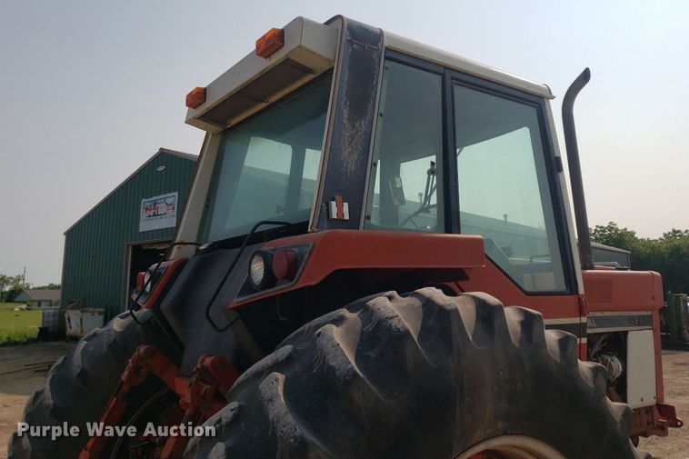 image for item DP8060 1979 International 1486  tractor