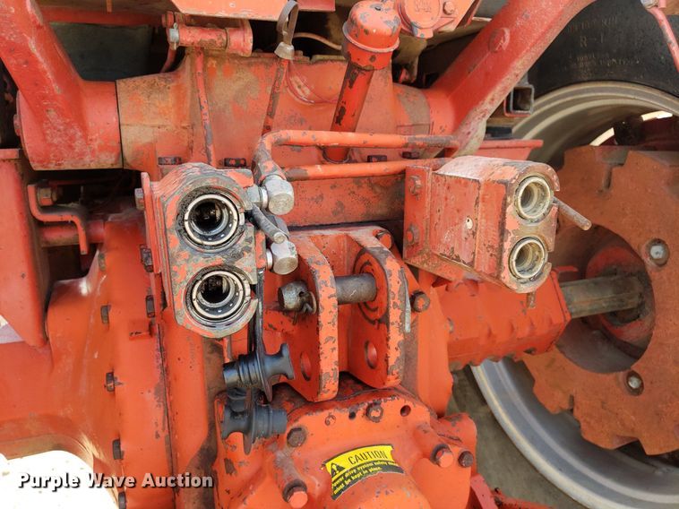 image for item DP8060 1979 International 1486  tractor