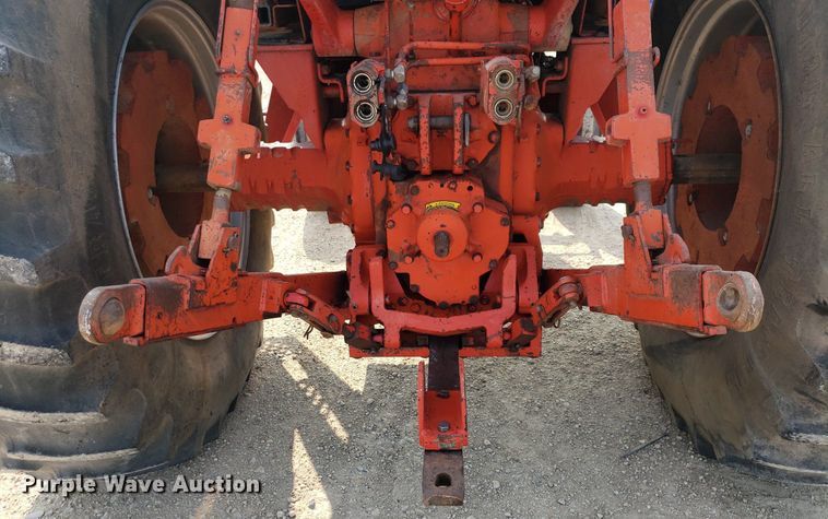 image for item DP8060 1979 International 1486  tractor