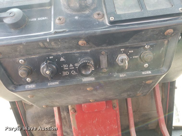 image for item DP8060 1979 International 1486  tractor