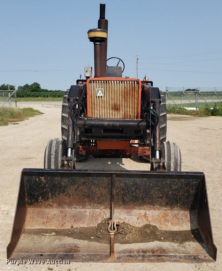 image for item DP8061 Allis Chalmers 200  tractor