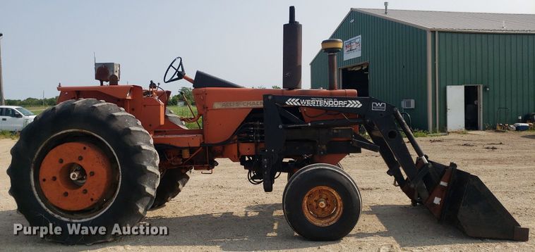 image for item DP8061 Allis Chalmers 200  tractor