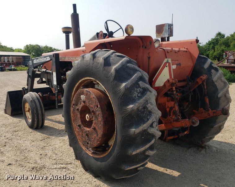 image for item DP8061 Allis Chalmers 200  tractor