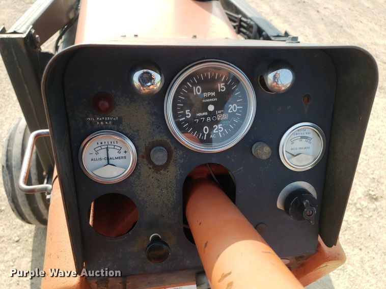 image for item DP8061 Allis Chalmers 200  tractor