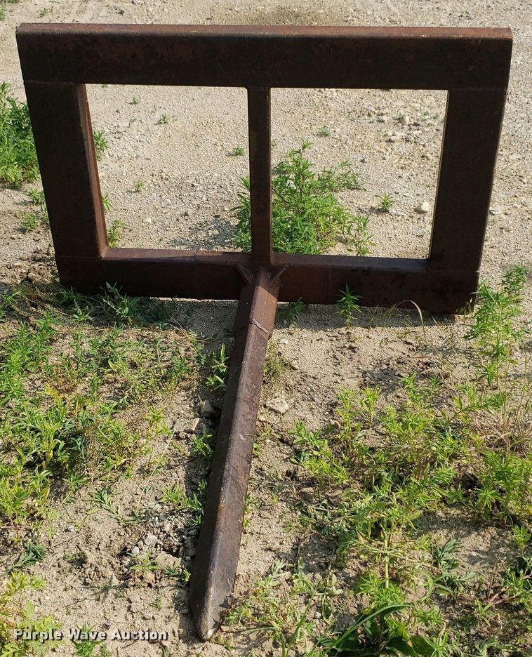 image for item DP8061 Allis Chalmers 200  tractor