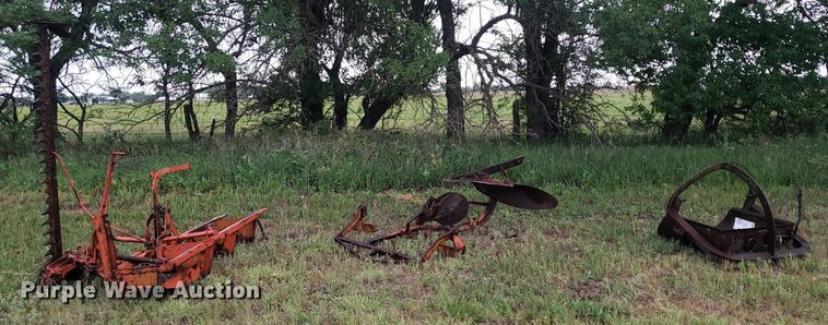 image for item DP8080 (3) pieces of ag equipment