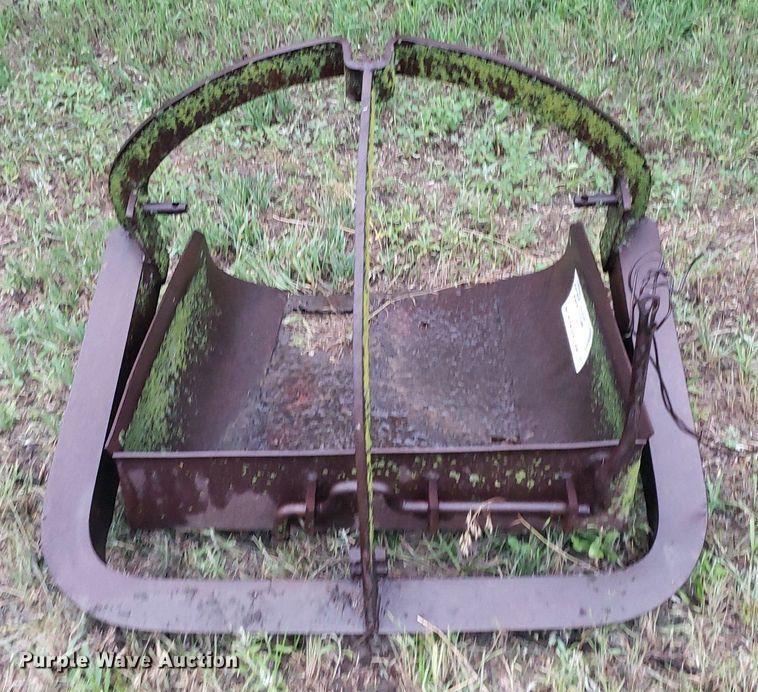 image for item DP8080 (3) pieces of ag equipment