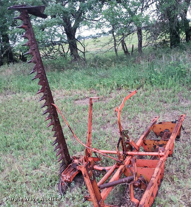 image for item DP8080 (3) pieces of ag equipment