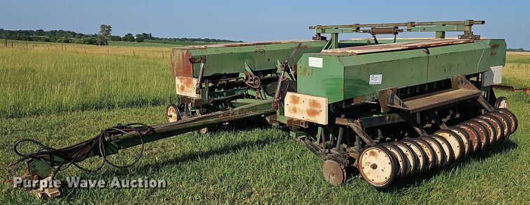 image for item DQ1756 Great Plains 450881-DDR3  grain drill