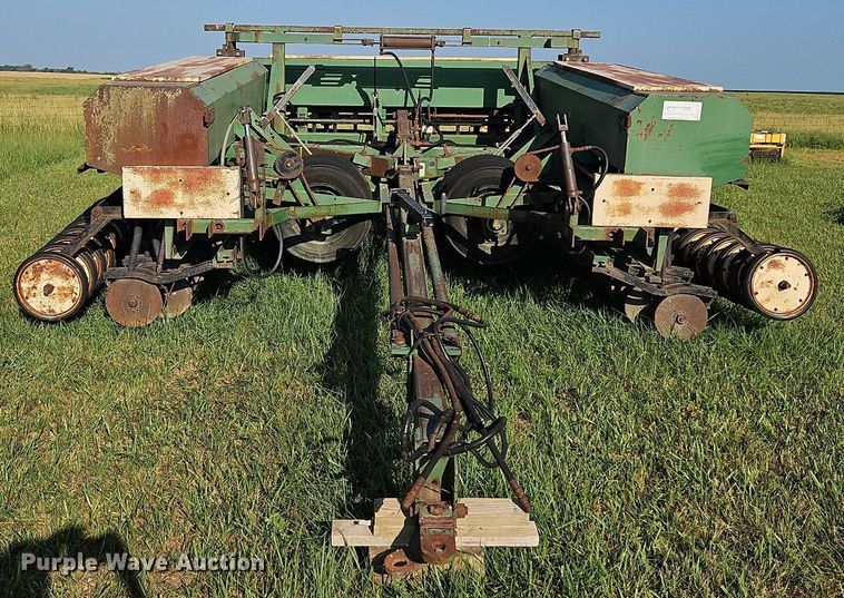 image for item DQ1756 Great Plains 450881-DDR3  grain drill