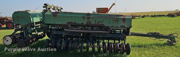 image for item DQ1756 Great Plains 450881-DDR3  grain drill