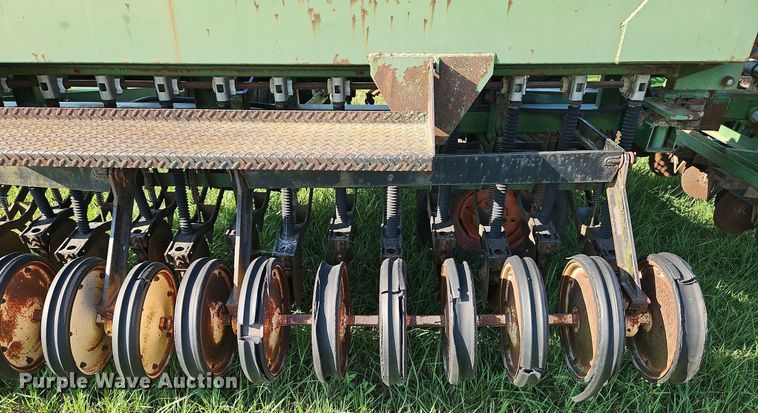 image for item DQ1756 Great Plains 450881-DDR3  grain drill