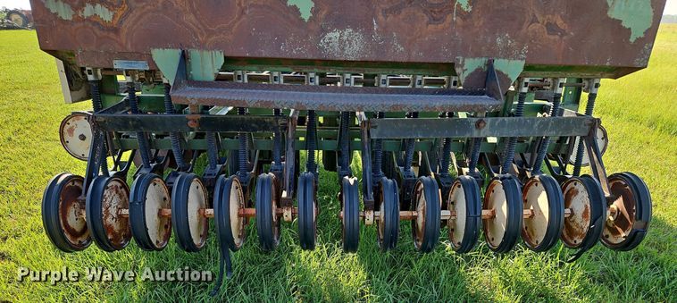 image for item DQ1756 Great Plains 450881-DDR3  grain drill