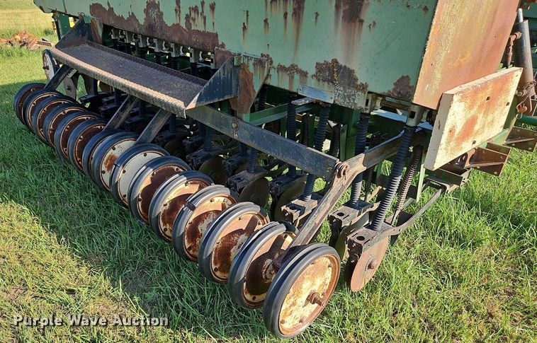 image for item DQ1756 Great Plains 450881-DDR3  grain drill