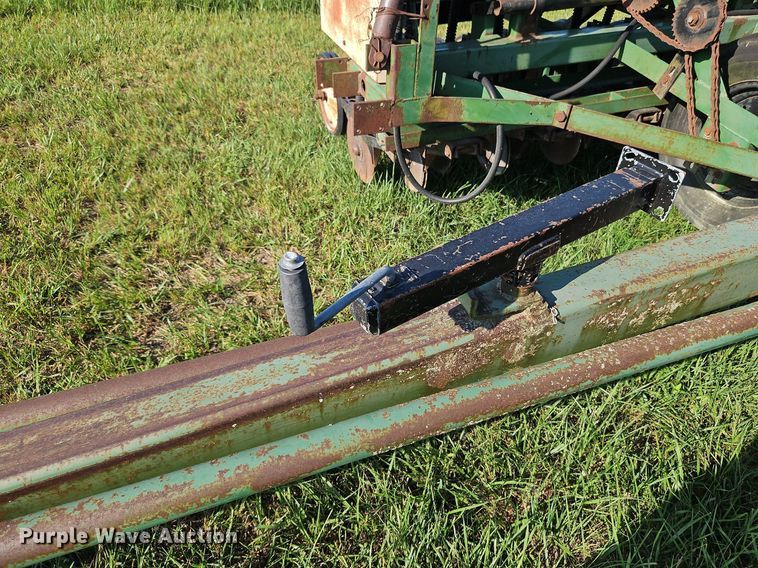 image for item DQ1756 Great Plains 450881-DDR3  grain drill