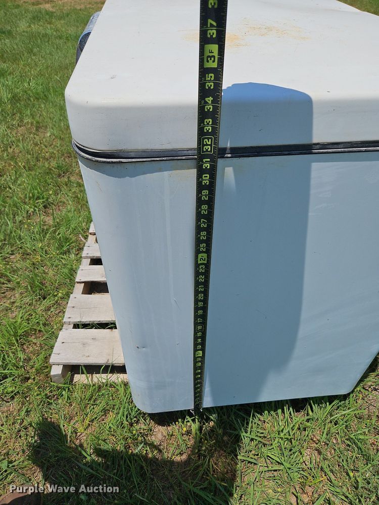 image for item DQ1757 International 70  freezer