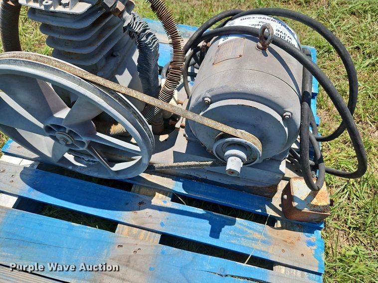 image for item DQ1758 Speedaire  air compressor