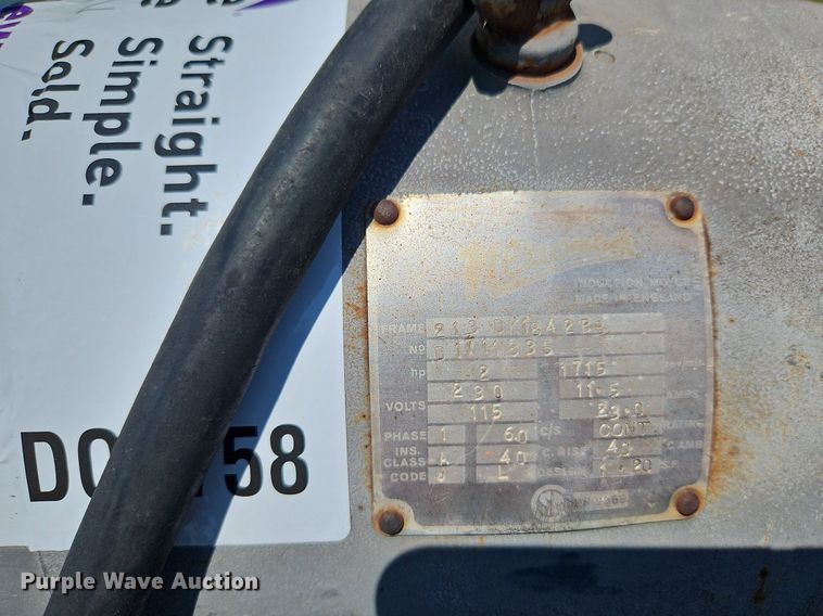 image for item DQ1758 Speedaire  air compressor