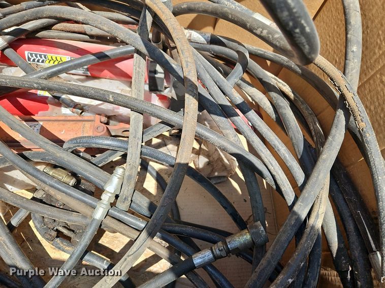 image for item DQ1760 Tools