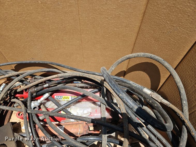 image for item DQ1760 Tools