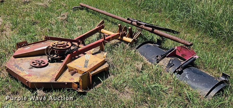 image for item DQ1761 Lawn and garden equipment