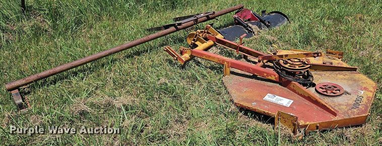 image for item DQ1761 Lawn and garden equipment