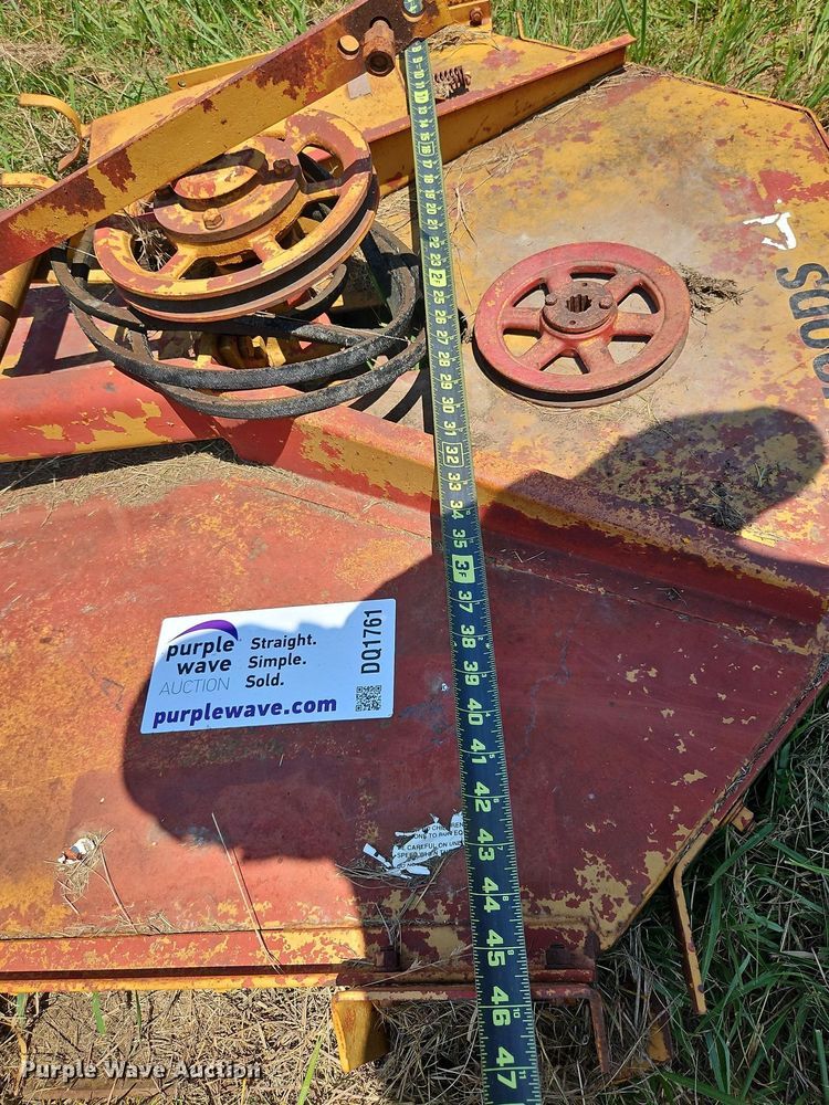 image for item DQ1761 Lawn and garden equipment