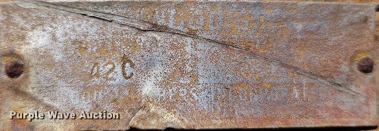 image for item DQ1761 Lawn and garden equipment