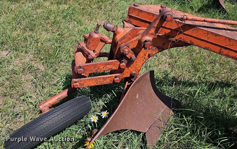 image for item DQ1763 Case  five bottom plow