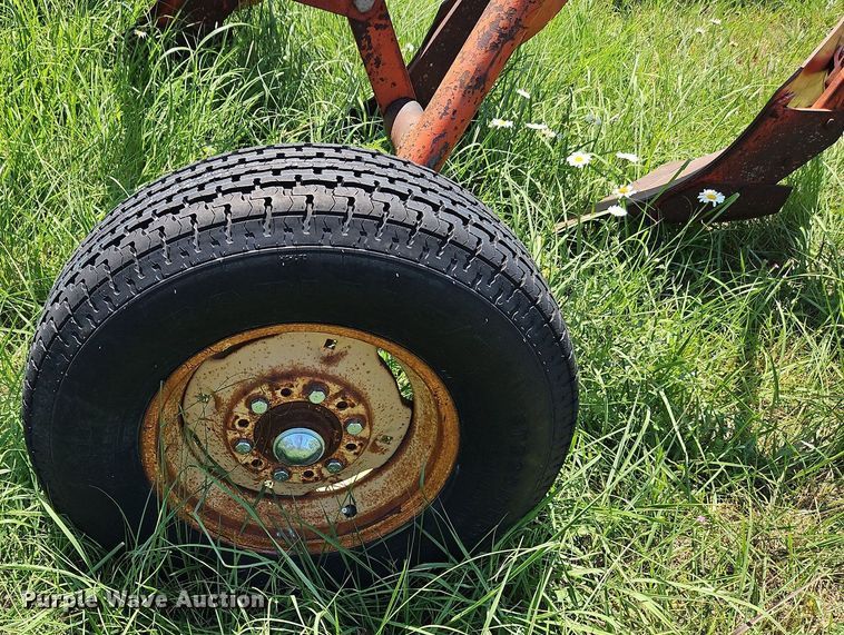 image for item DQ1763 Case  five bottom plow