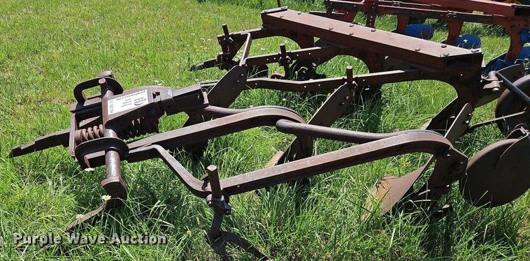 image for item DQ1764 Three bottom plow