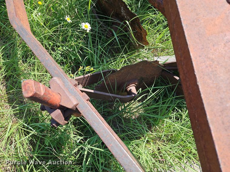 image for item DQ1765 Three bottom plow