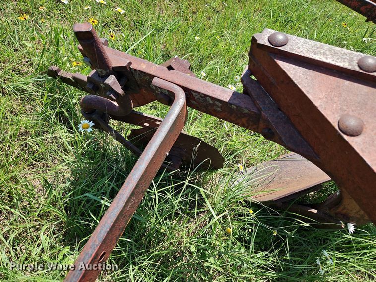 image for item DQ1765 Three bottom plow