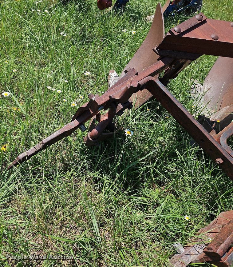 image for item DQ1765 Three bottom plow