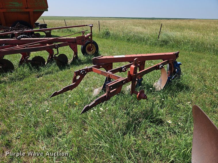 image for item DQ1766 McCormick  three bottom plow