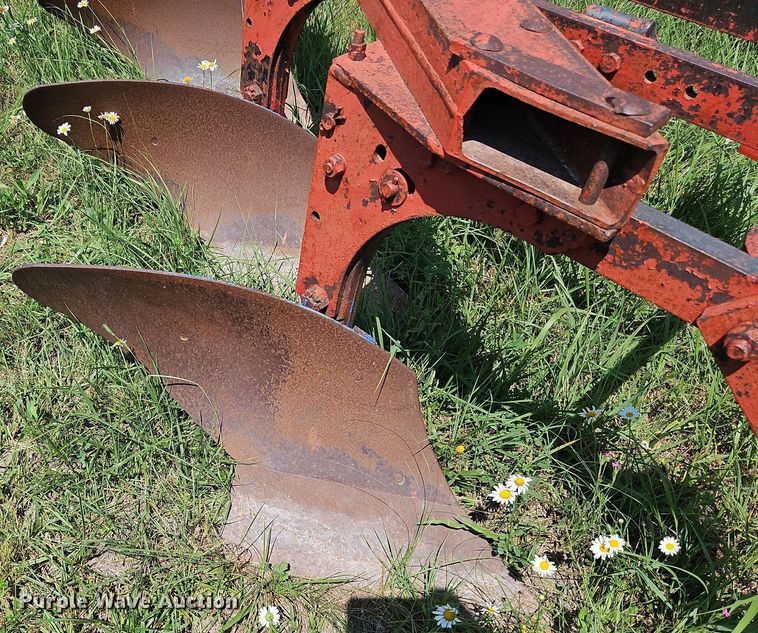 image for item DQ1766 McCormick  three bottom plow