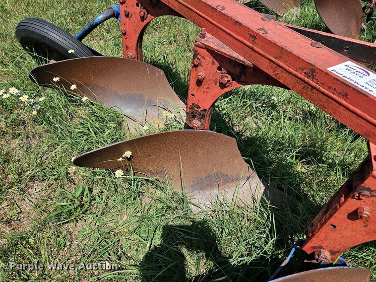 image for item DQ1766 McCormick  three bottom plow