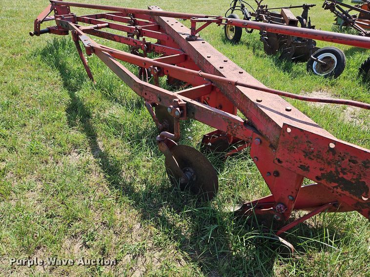 image for item DQ1767 Massey Ferguson 88  six bottom plow