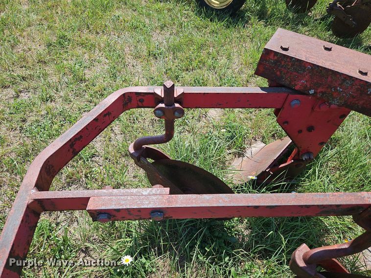 image for item DQ1767 Massey Ferguson 88  six bottom plow